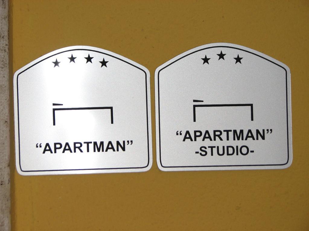 R-Club Old Town Apartments 부드바 외부 사진