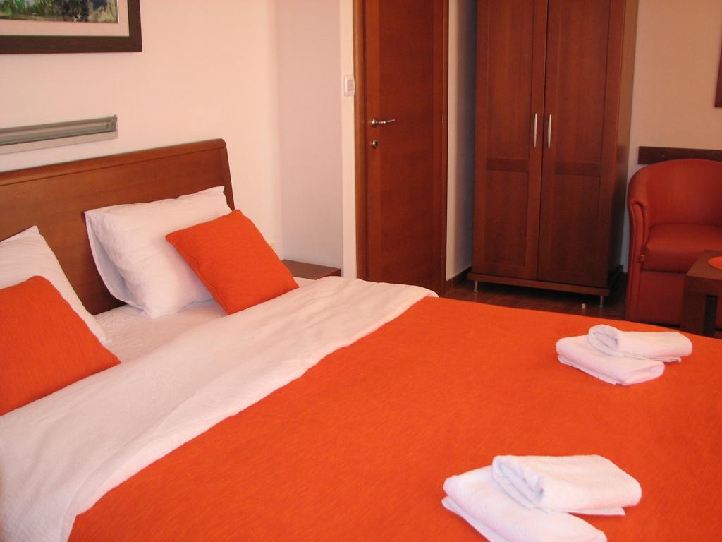 R-Club Old Town Apartments 부드바 객실 사진