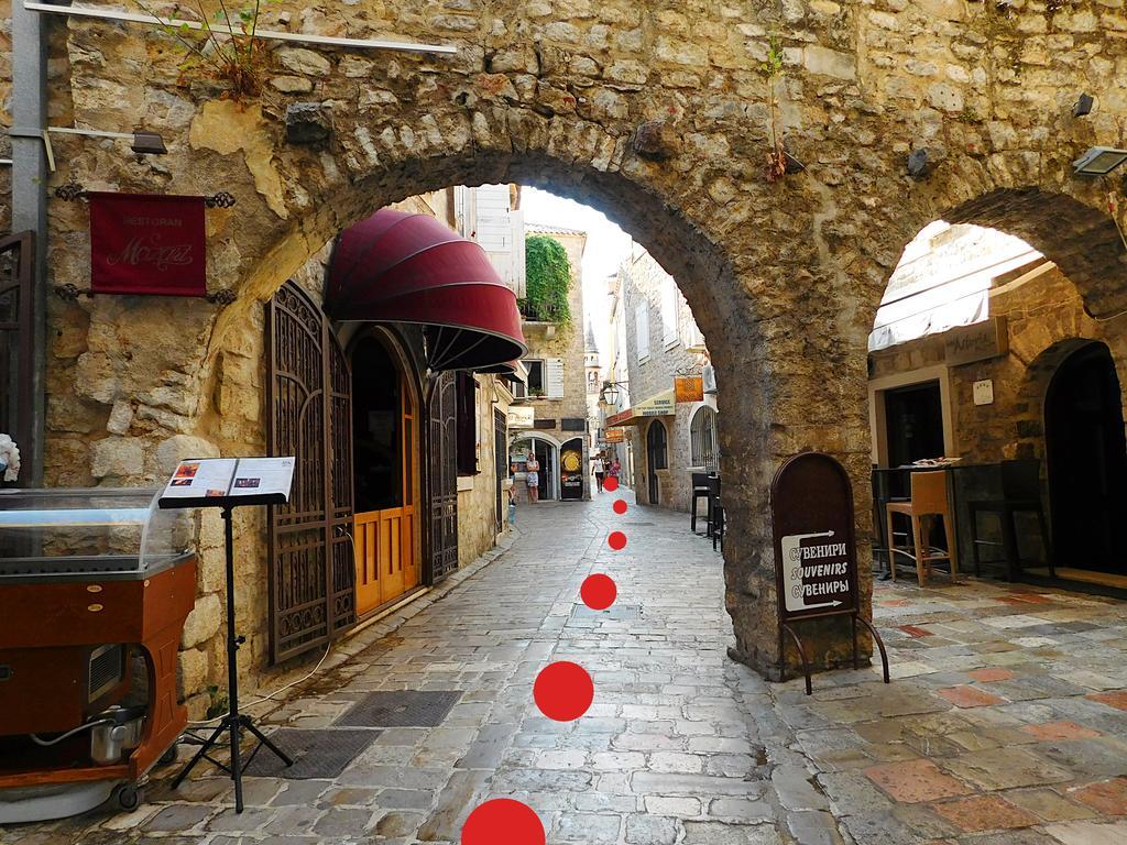 R-Club Old Town Apartments 부드바 외부 사진