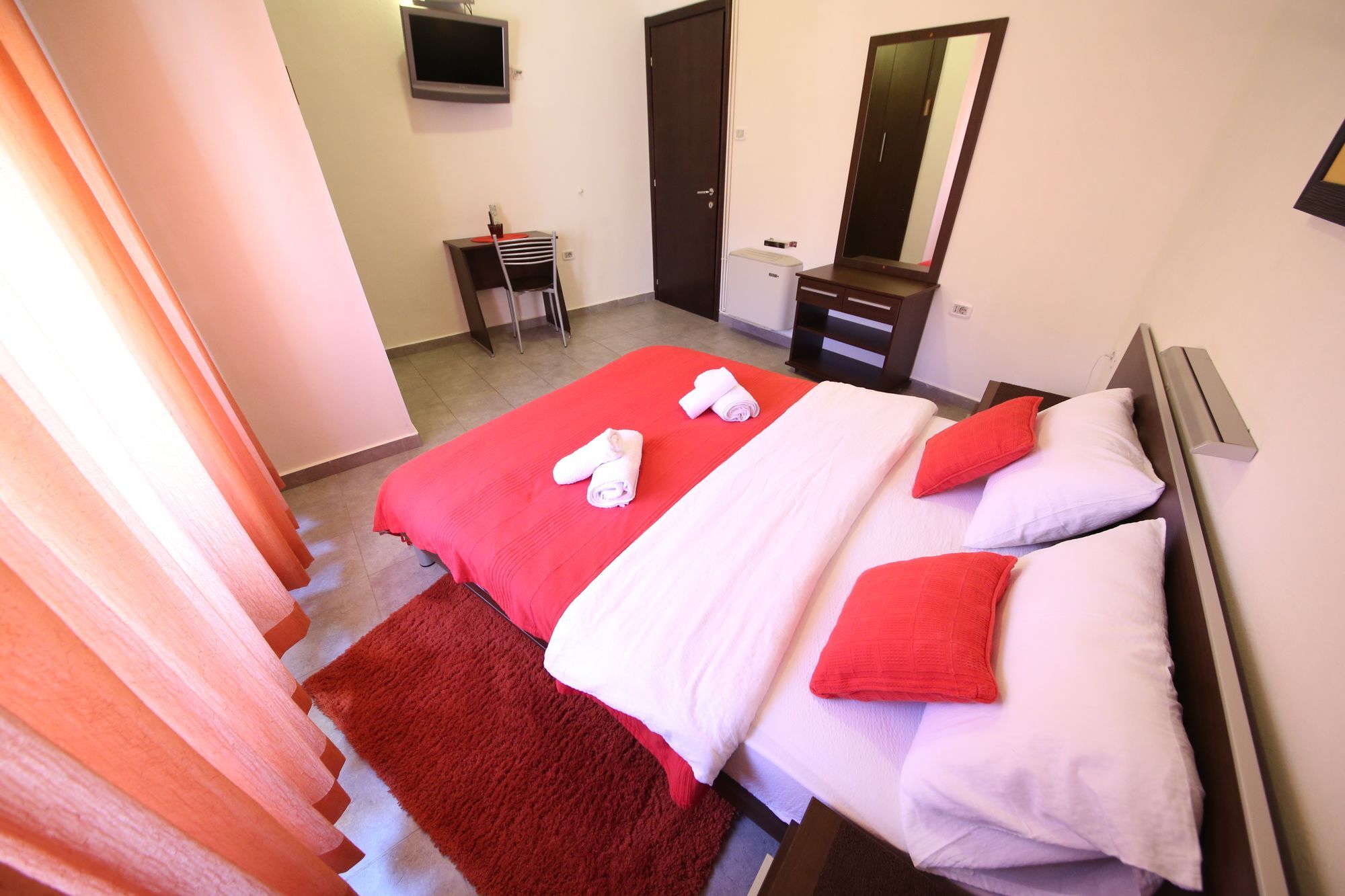 R-Club Old Town Apartments 부드바 외부 사진