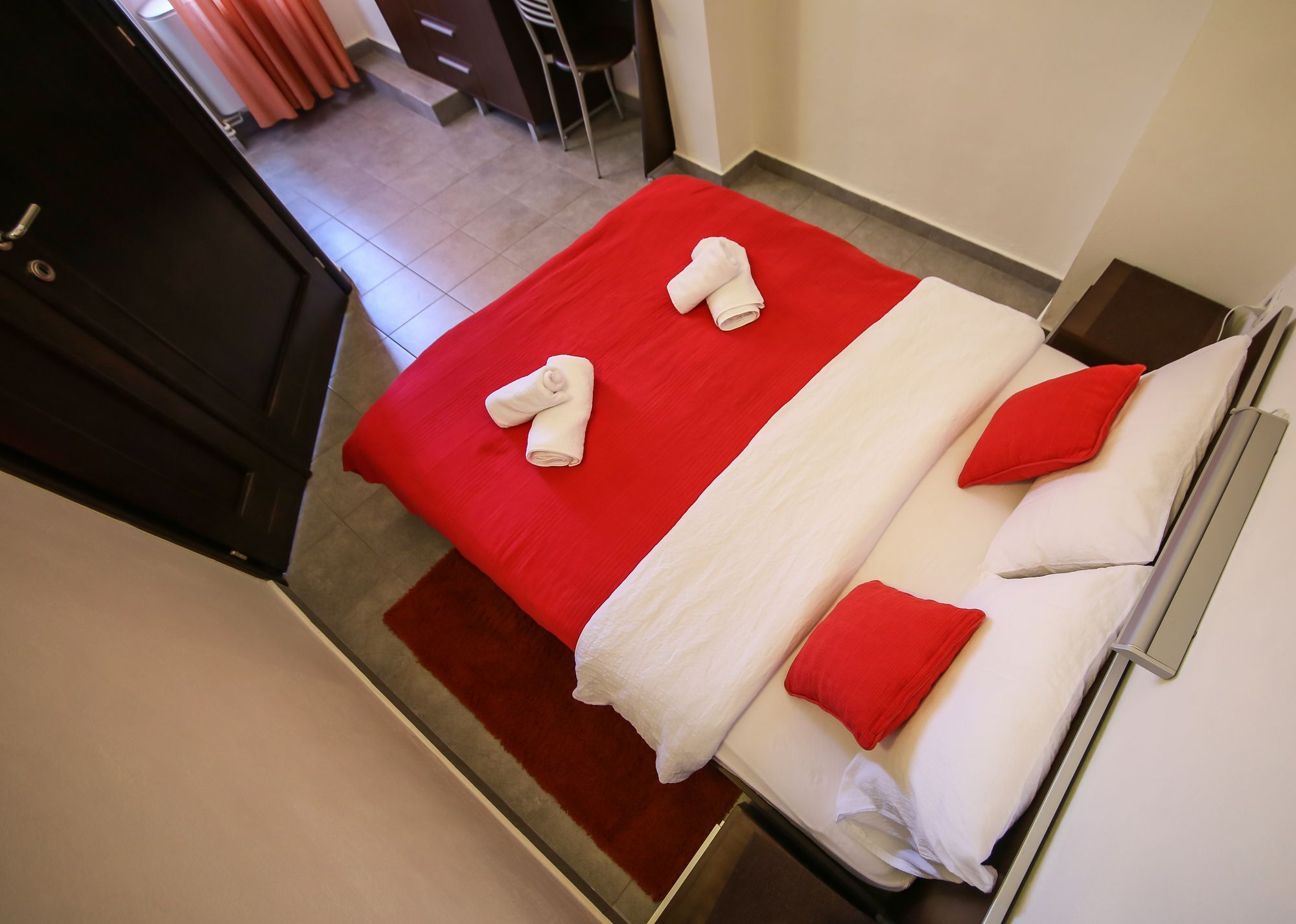 R-Club Old Town Apartments 부드바 외부 사진